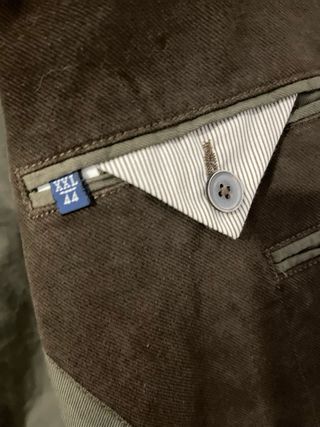 americana marrón hombre