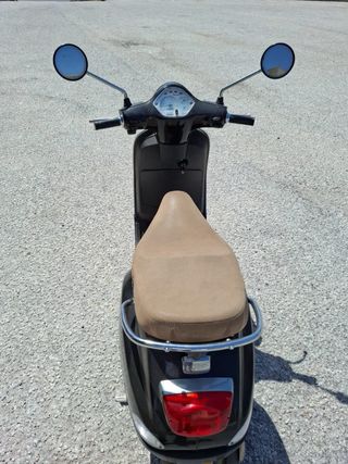 Vespa LX 50cc 4T - Buen estado