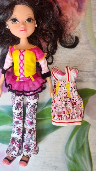 Bambola Moxie Girlz Arti-titude 