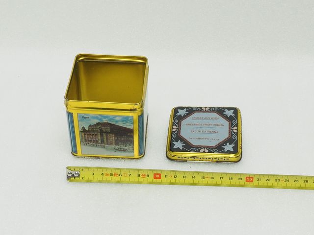 LOTE dos Cajas metálicas vintage Infusiones