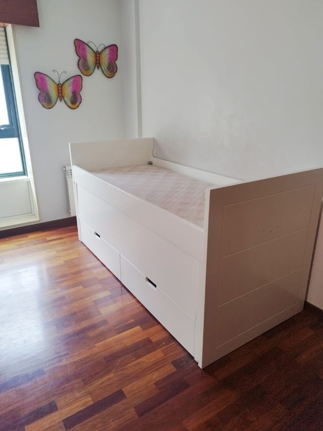 Cama nido blanca con cajones