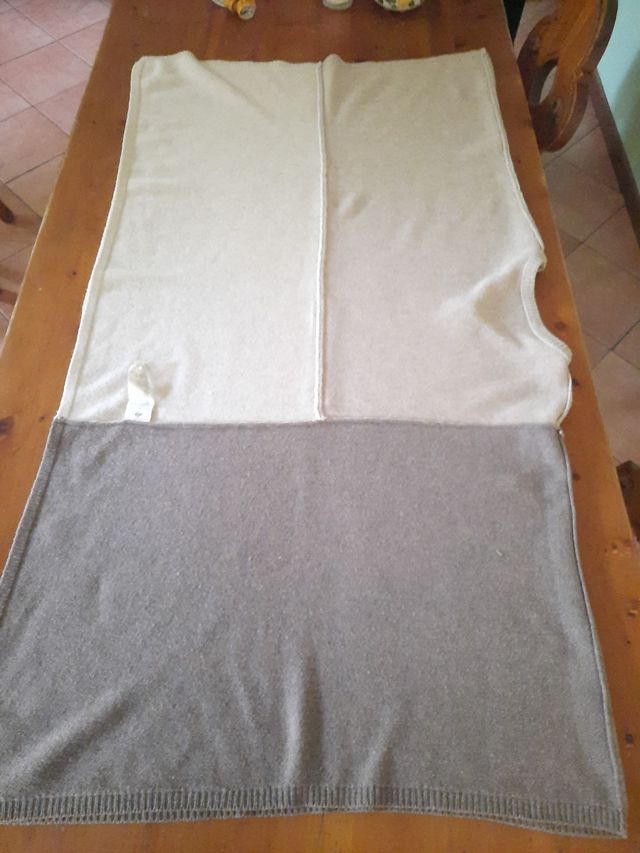 Poncho Invernale Beige e Marrone