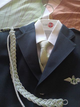 Traje comunión niño 150cm - azul marino /Verde.