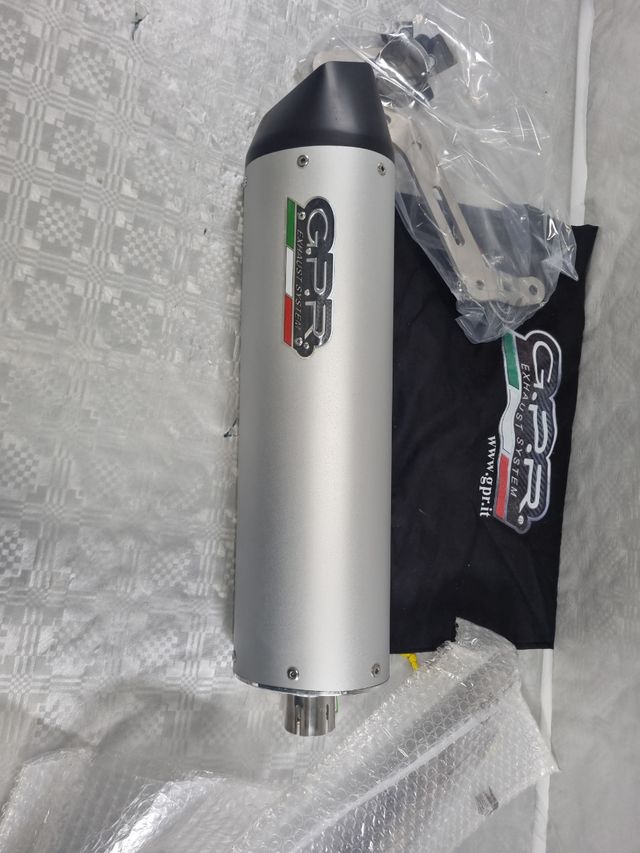 Escape GPR Honda SH 125 (00-04)