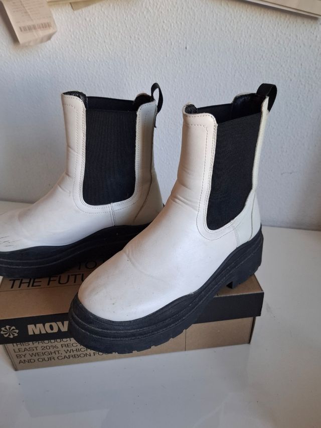 Botines Chelsea mujer blancos