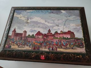 Caja metálica antigua