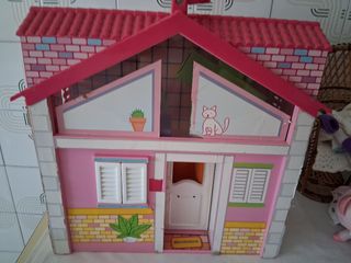 Casa Muñecas Barriguitas Famosa