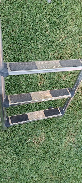 Escalera para piscina de acero inoxidable