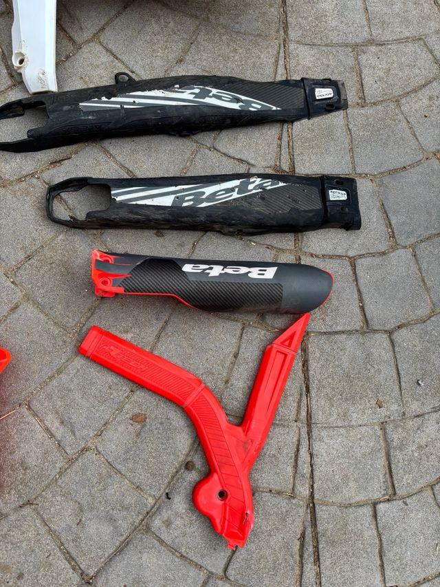 Kit plásticos Beta Enduro 300 2T a partir del 2020