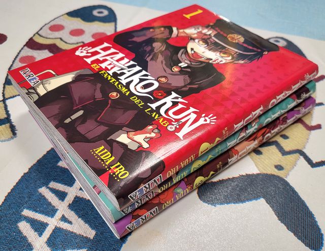 Lote Hanako-kun el Fantasma del lavabo 1-3