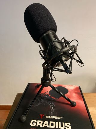 Tempest Gradius: Micrófono Gaming RGB
