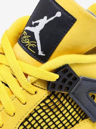 Air Jordan 4 Retro Lightning 2021
