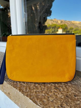 Bolso Guess - Amarillo y Azul