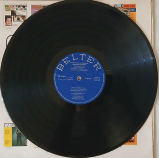 Vinilo Manolo Escobar - Entre Dos Amores