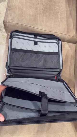 Wenger - Portafolio Negro