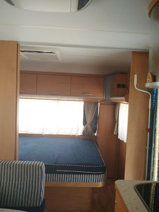 Caravana familiar seminueva 2 dormitorio+sofá cama