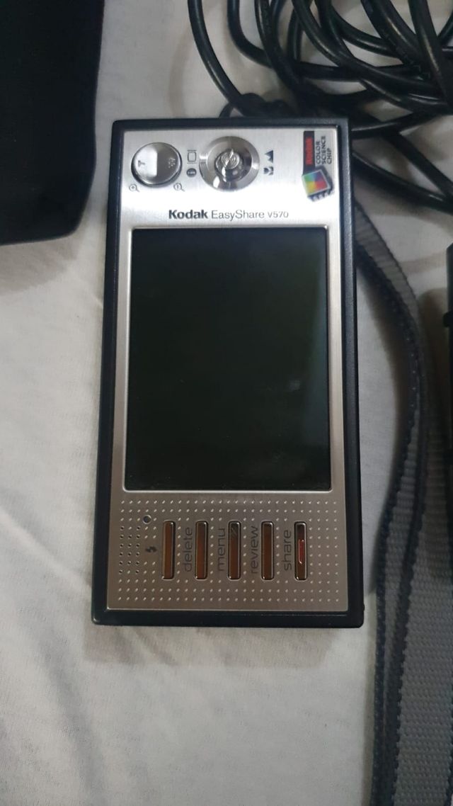 Kodak EasyShare V570 - Cámara Dual