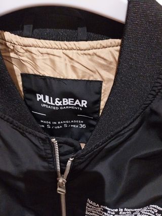 Cazadora Pull&Bear negra - Talla S