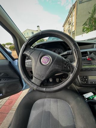 FIAT Linea 1.4 Gasolina 2007