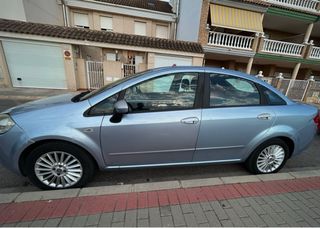 FIAT Linea 1.4 Gasolina 2007