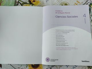 Cuaderno de sociales 4 primaria de Santillana