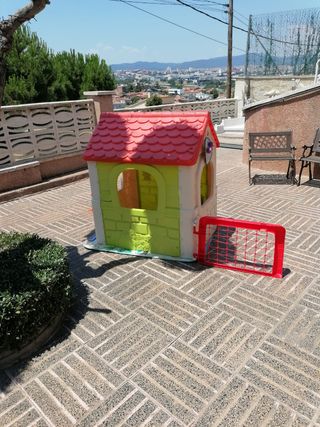 Casa infantil juegos exterior