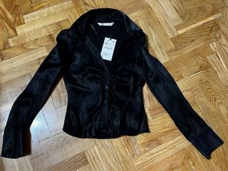 Blusa Zara negra XS - Ajustada