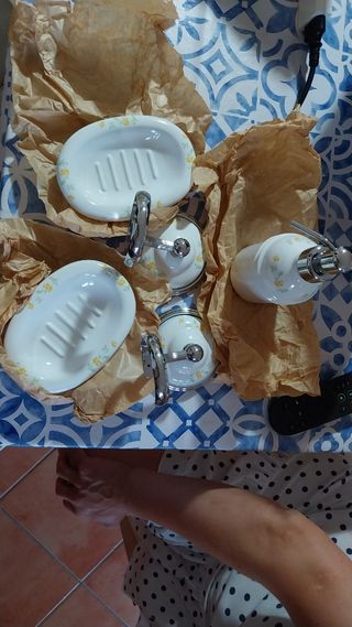 Set bagno ceramica fiori gialli