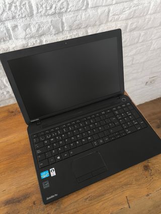 Portátil Toshiba Satellite Pro Negro