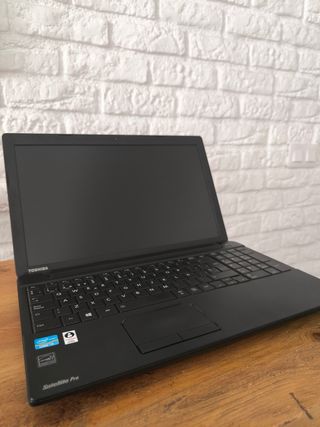 Portátil Toshiba Satellite Pro Negro