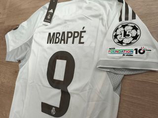 Camiseta Mbappé Real Madrid  