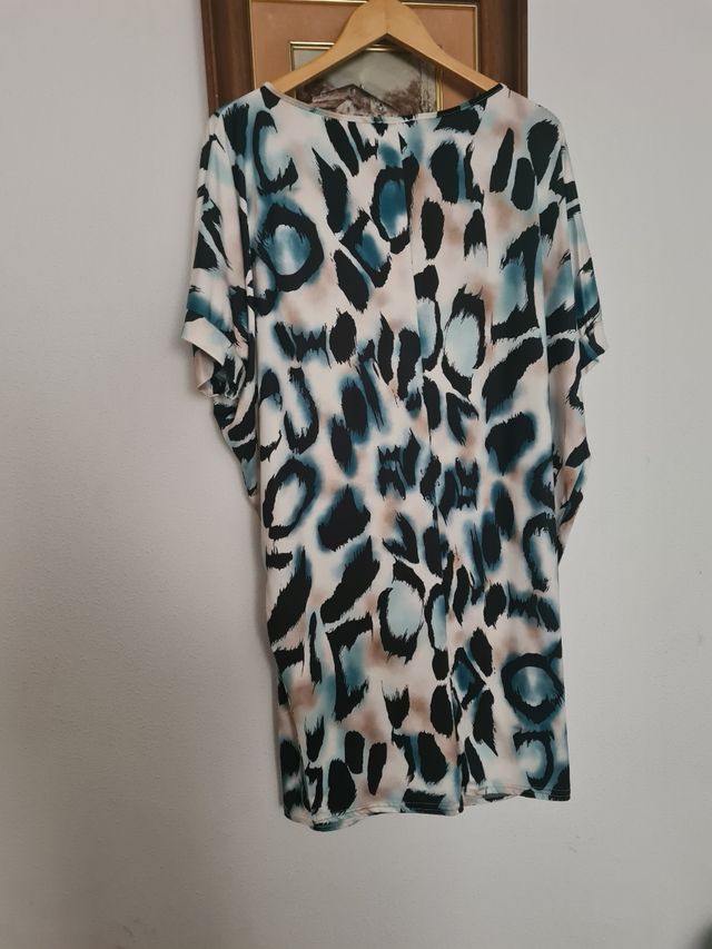Vestido estampado leopardo - Talla L/XL 15 Euros
