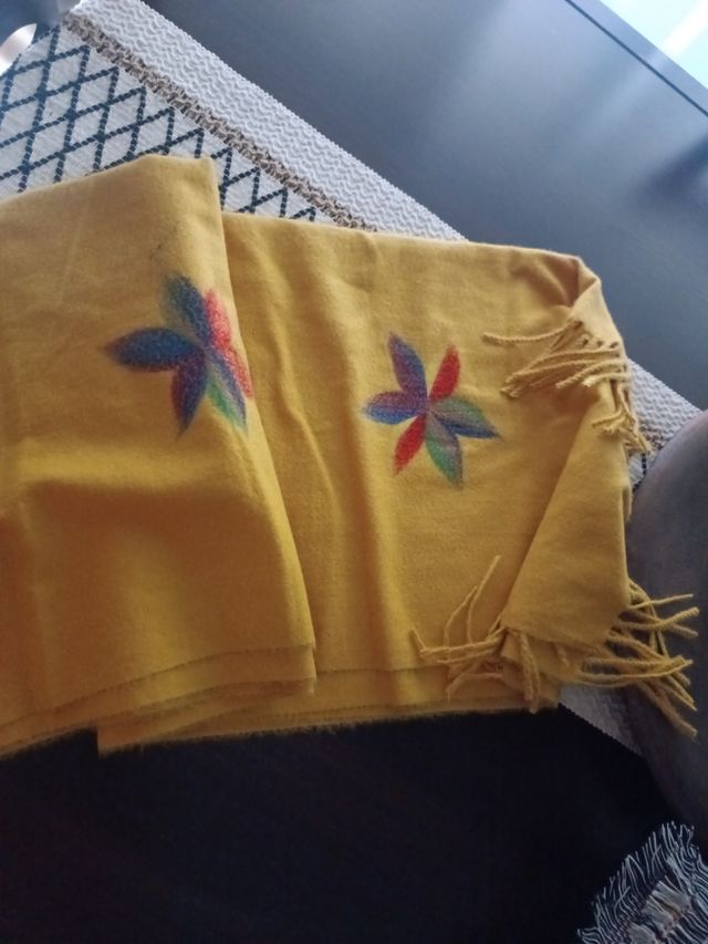 Pañuelo J.S Onda amarillo