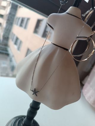 Colgante estrella Plata Ley 925 con circonitas.