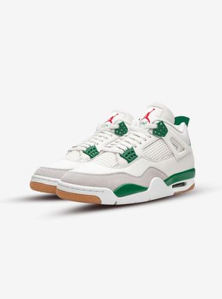 Air Jordan 4 Retro SB Pine Green 2023
