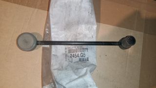 VEHICULOS CLASICOS, PIEZAS VARIAS (4)