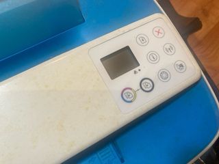Impresora HP DeskJet compacta