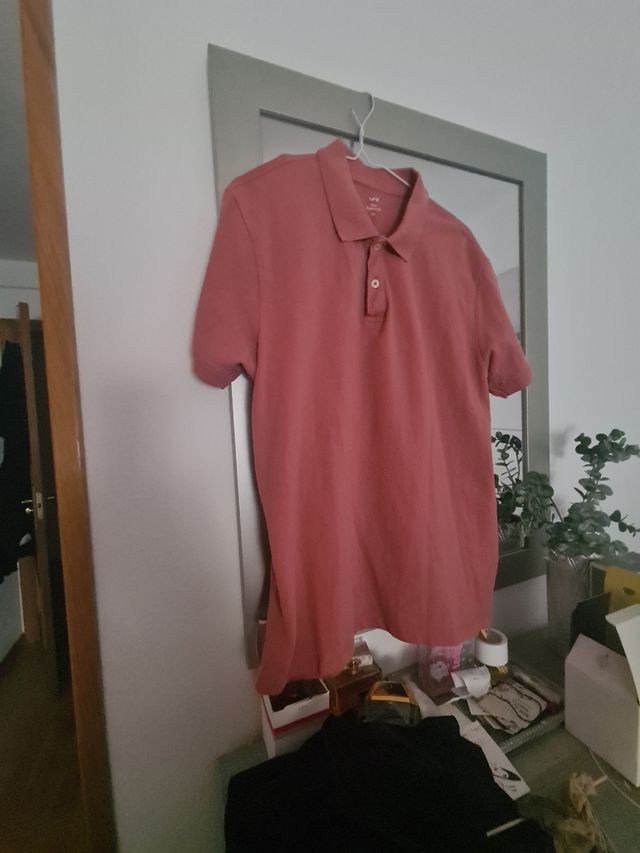 Polo unit corte inglés talla L.8 euros