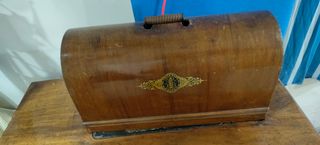 Máquina coser Singer antigua