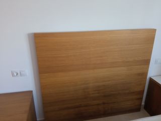 Testiera e tavoli IKEA Malm