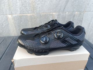Zapatillas ciclismo Giro Sector