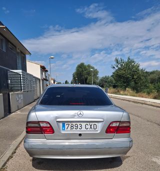 Mercedes-Benz Clase E 1999