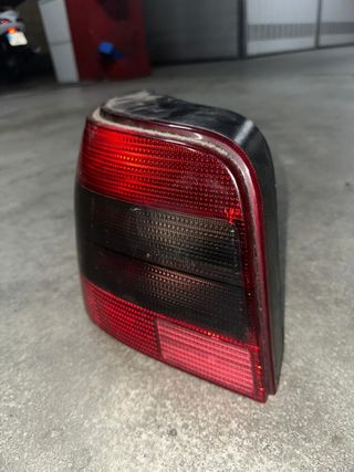 Piloto trasero VW Golf IV