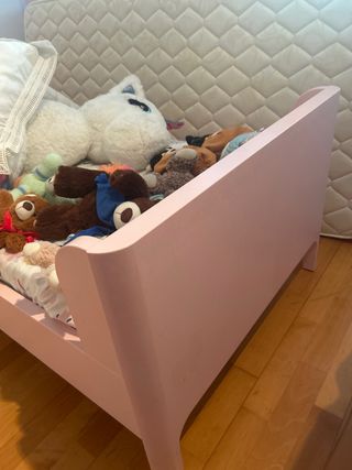 Cama infantil extensible Ikea Busunge rosa