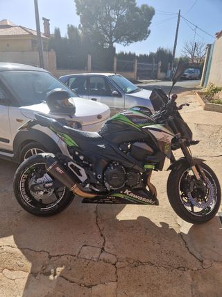 Kawasaki Z800 - Moto 2015