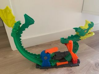 Pista Hot weels dragon
