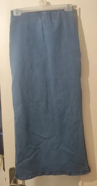 ‼️ PRECIO NO NEGOCIABLE ‼️  Falda vaquera Lefties