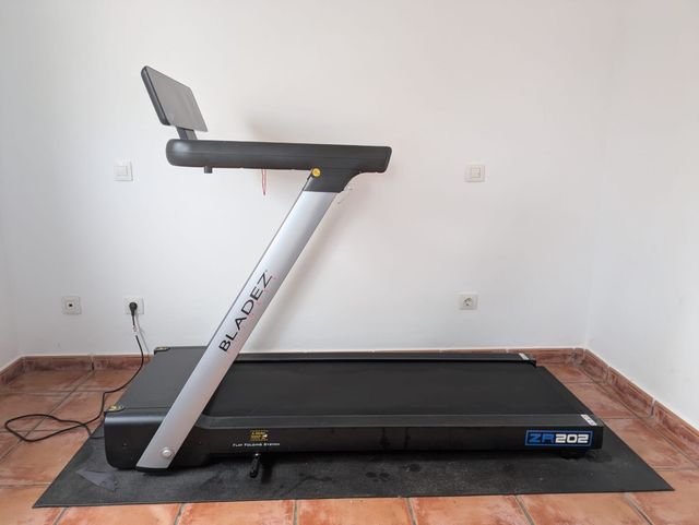 Cinta correr ZR202 plegable Se vende o se cambia