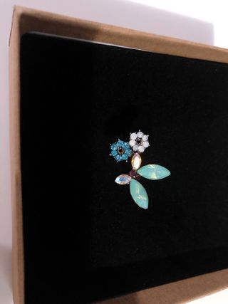 Anillo mariposa ajustable cristales decorativos
