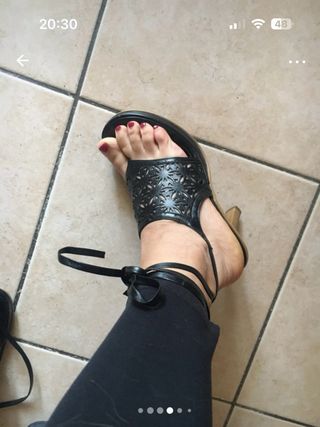 Divine Folie - Sandali neri traforati